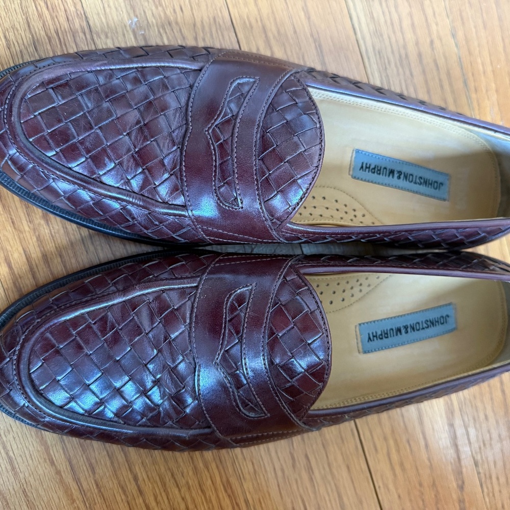 Johnston and Murphy men’s dress shoes size 11 1/2